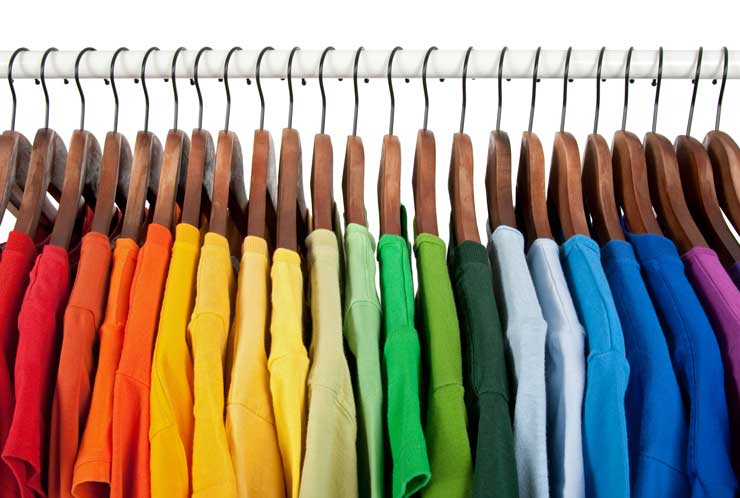 Bunte Kleidung T-Shirts